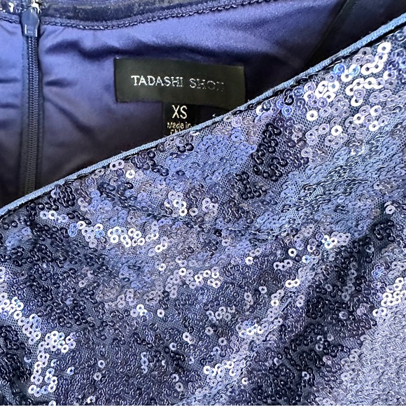 NWT TADASHI SHOJI SEQUIN OFF THE-SHOULDER GOWN NAVY PARTY FORMAL METALLIC   XS - Picture 13 of 14